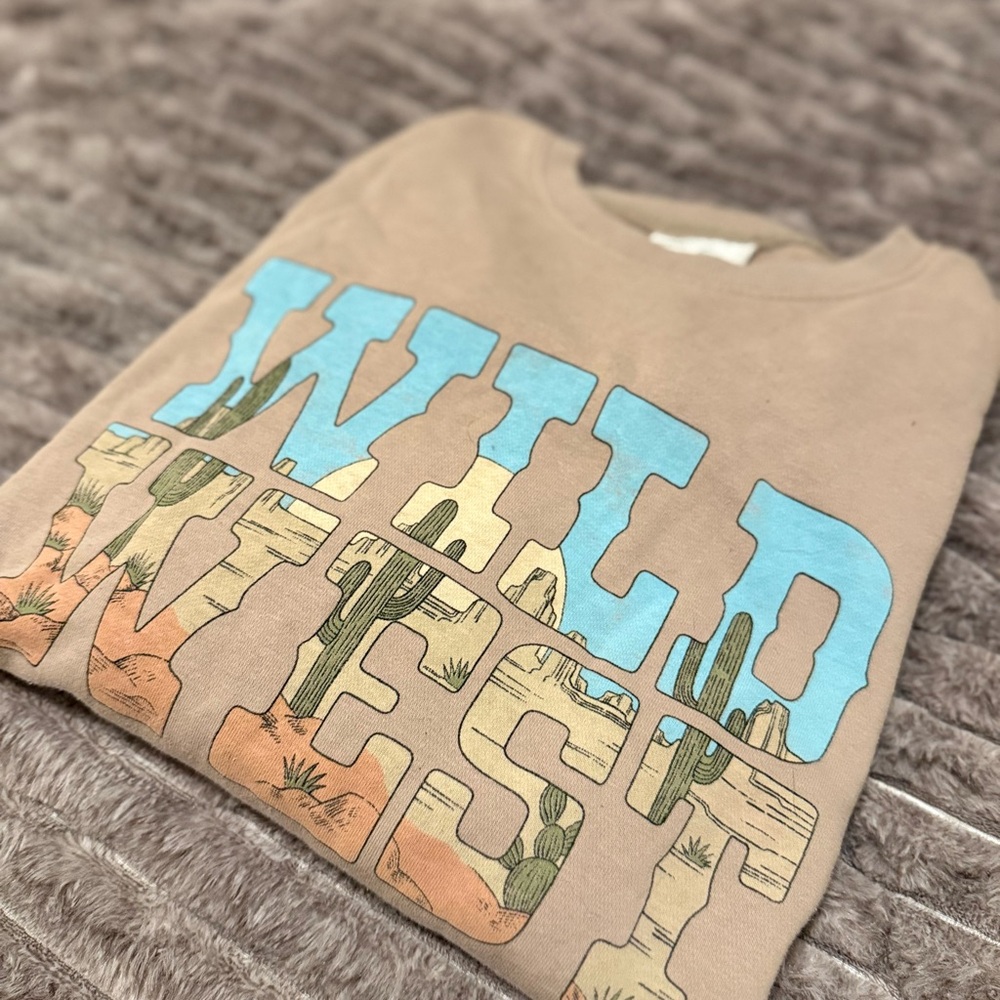 Wild West Graphic Sweatshirt - Tan